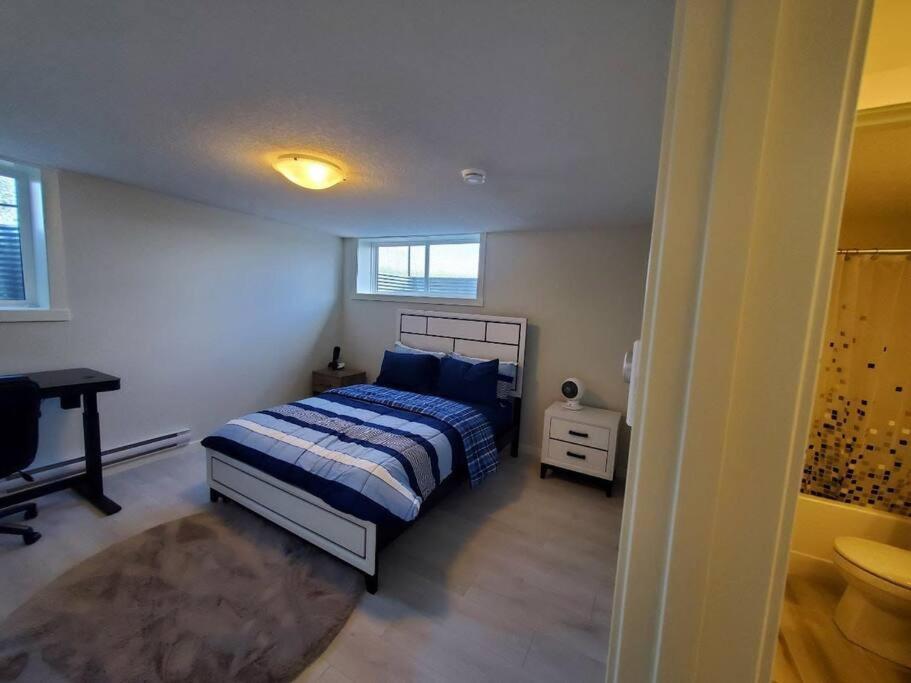 Cozy Rockland Park Unit+Parking Apartment YYC Exterior foto