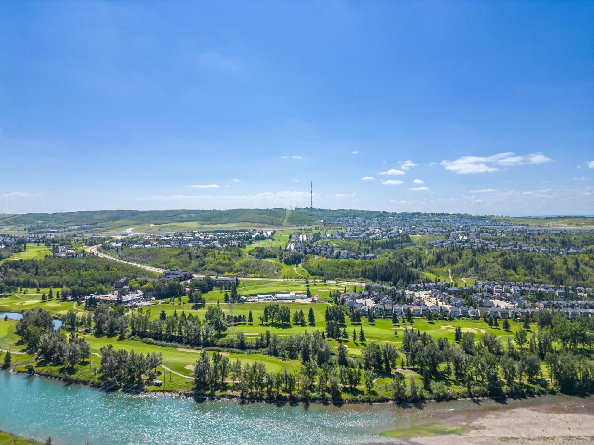 Cozy Rockland Park Unit+Parking Apartment YYC Exterior foto