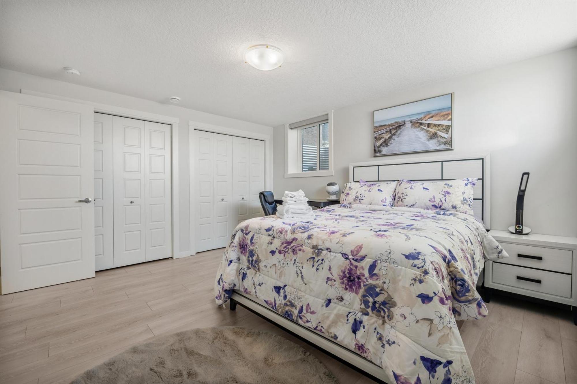 Cozy Rockland Park Unit+Parking Apartment YYC Exterior foto